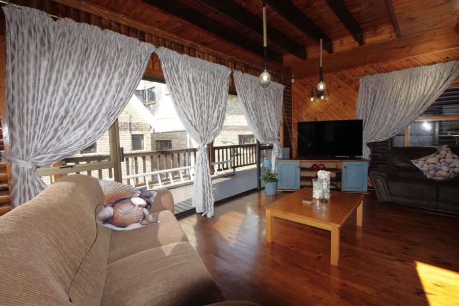 3 Bedroom Property for Sale in Noorsekloof Eastern Cape